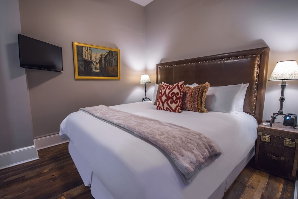 The Windsor Boutique Hotel 11/49