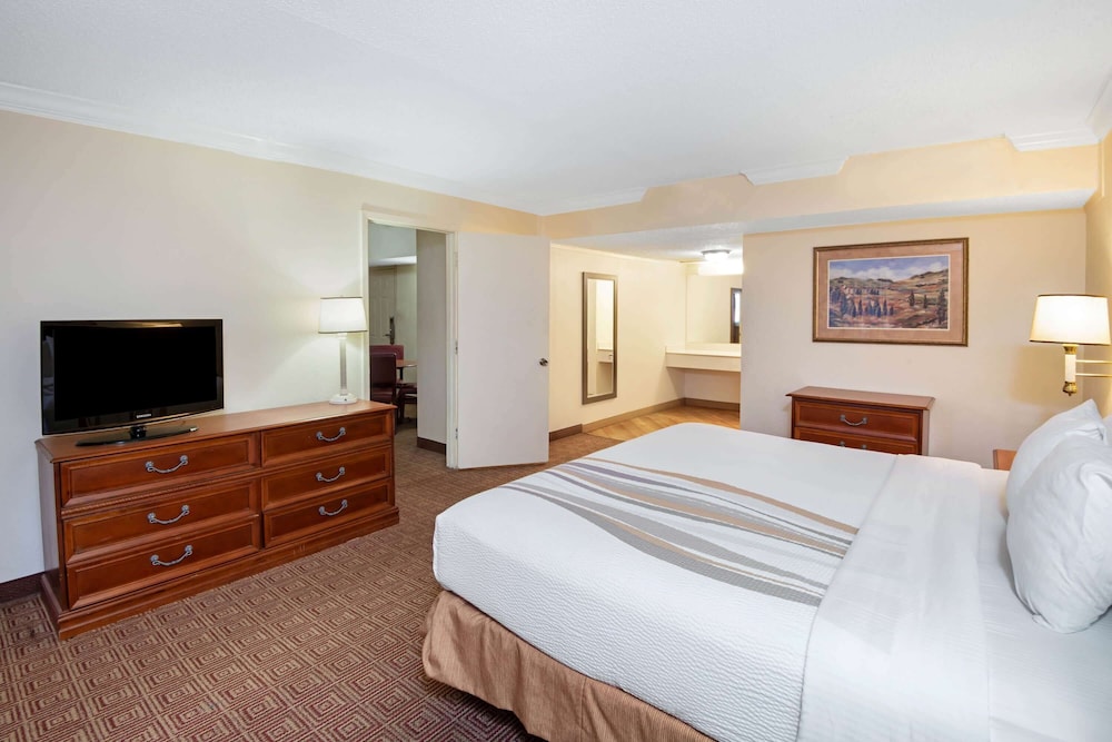 La Quinta Inn San Antonio Lackland 20/49