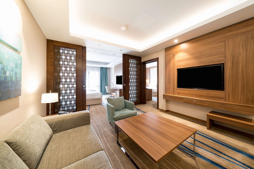 فندق راديسون بلو جدة السلام(Radisson Blu Hotel Jeddah Al Salam) 42/68
