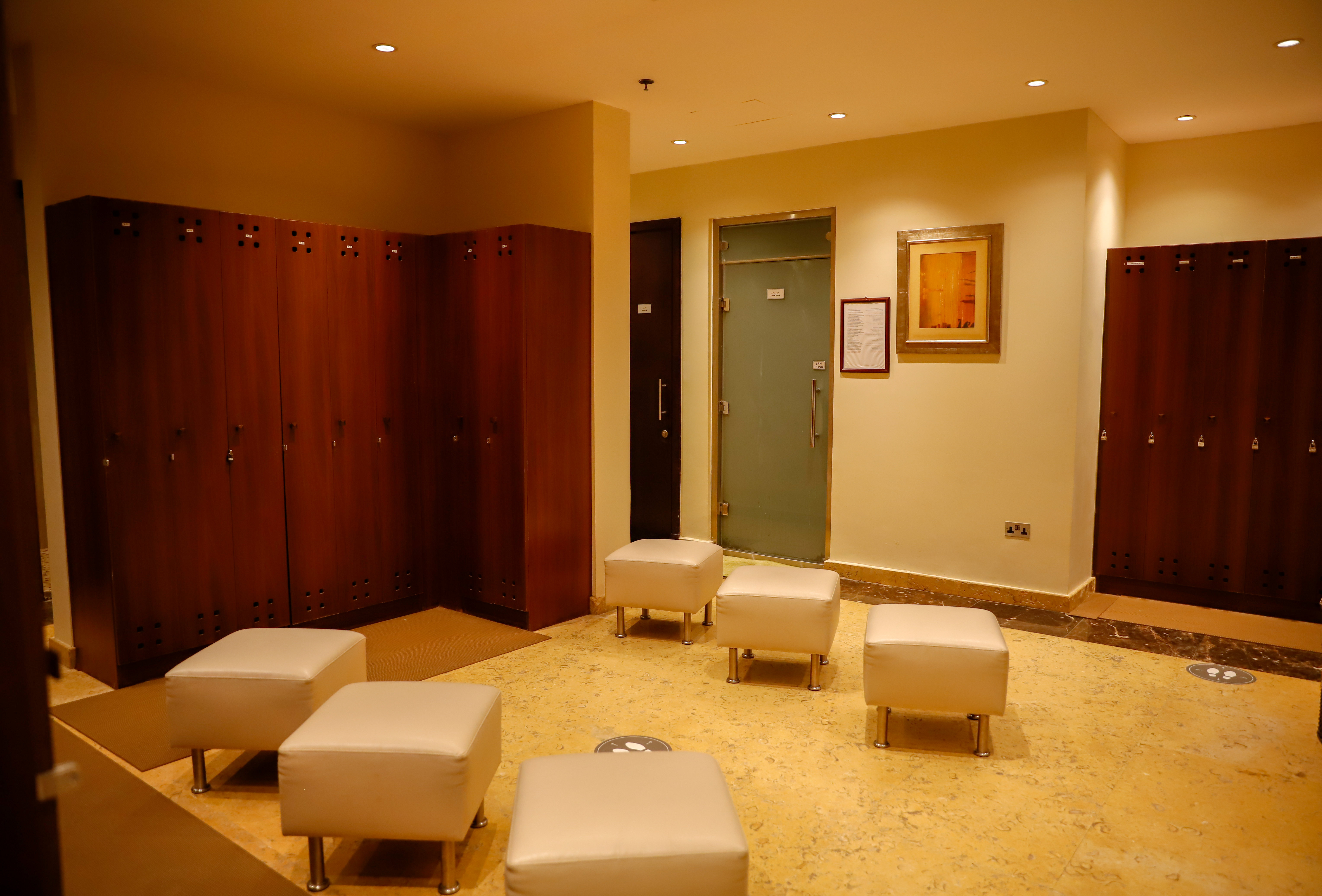 Crowne Plaza Sohar 40/81