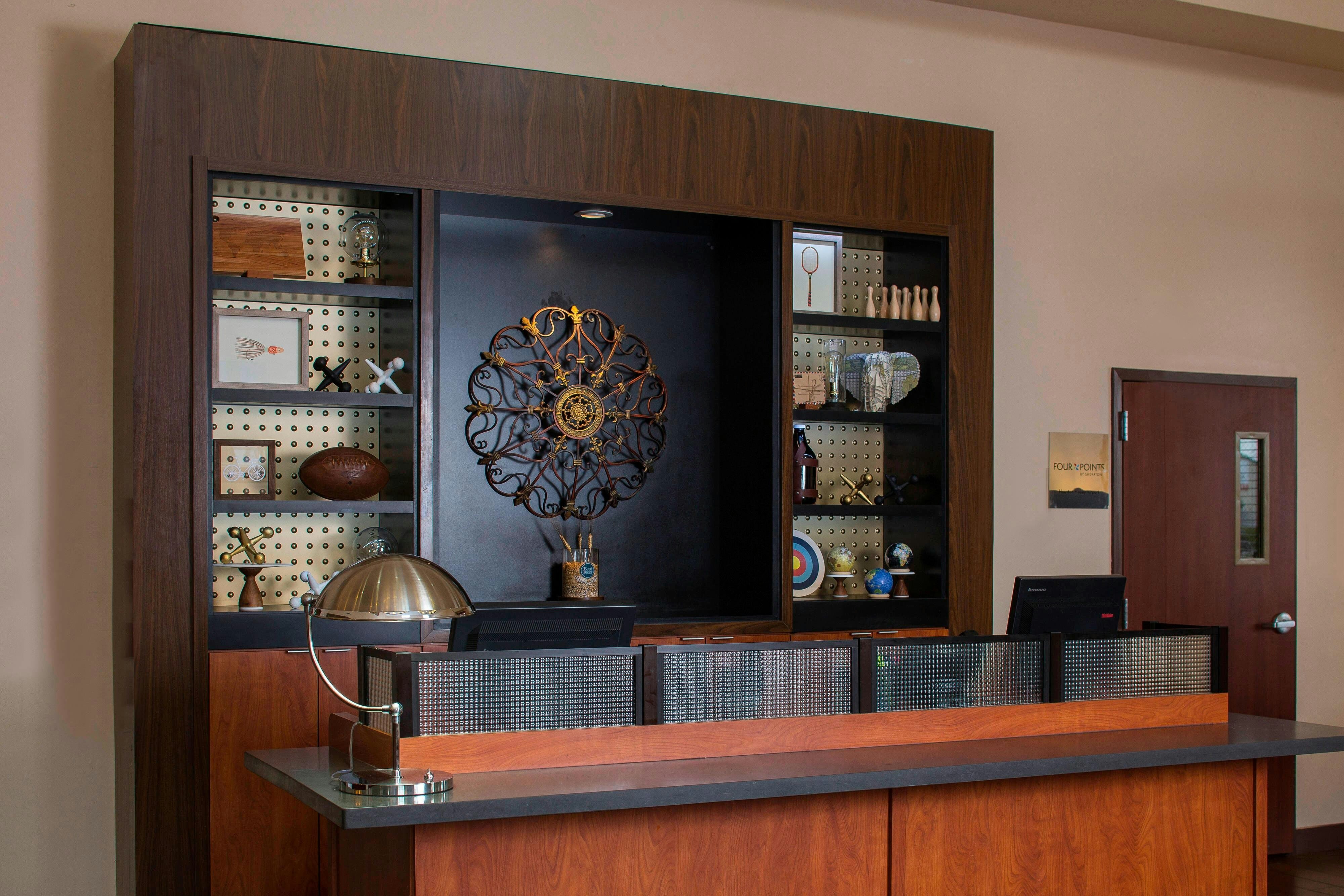Lobby at Four Points by Sheraton Houston Hobby Airport, HOUSTON - TX