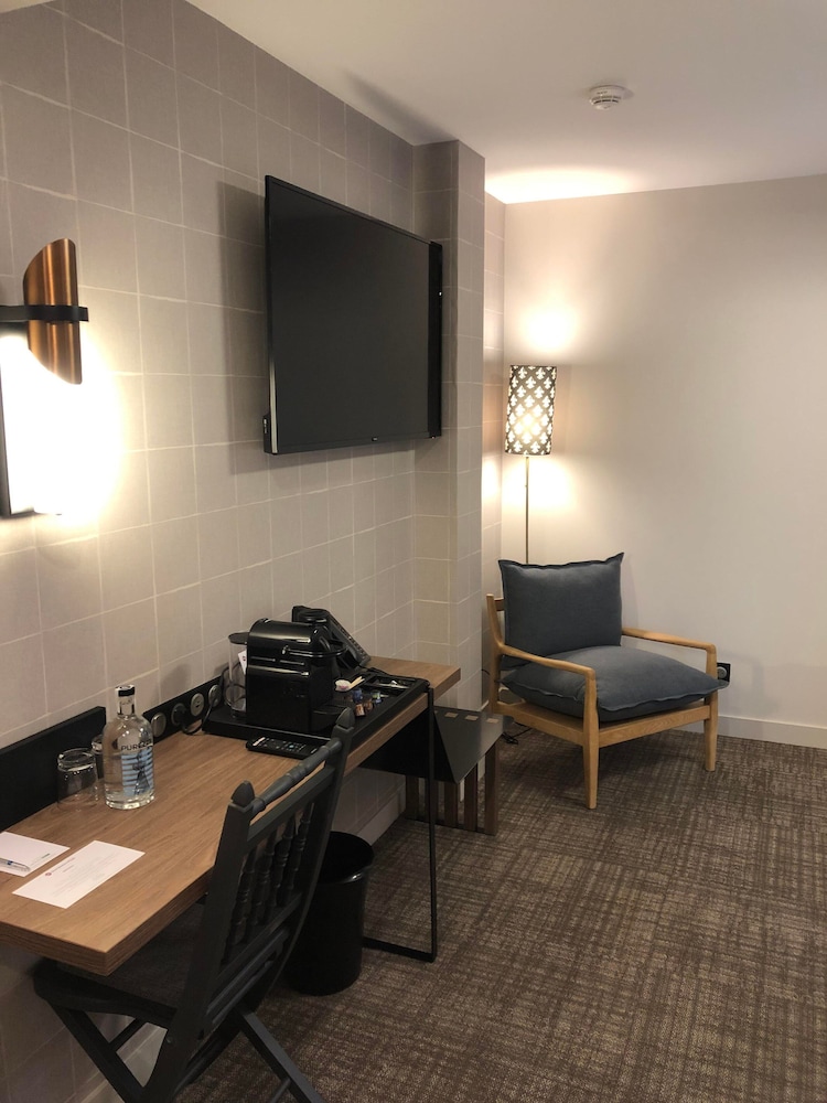 Best Western Plus Le Conquerant Rouen Nord 64/66