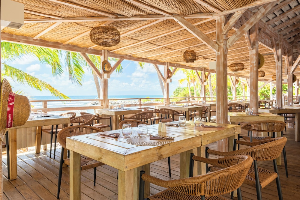 Pierre Vacances Sainte Anne Holiday Village 33/50