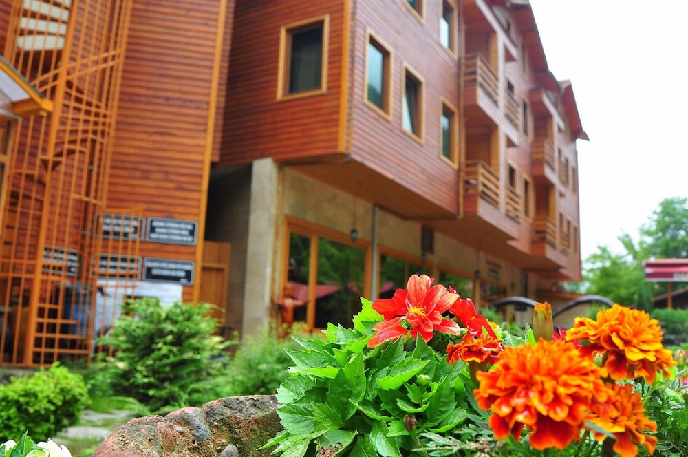 Inan Kardesler Hotel 7/61