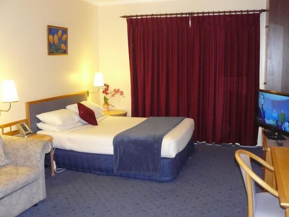 AUSTRALIA PARK MOTEL 8/50