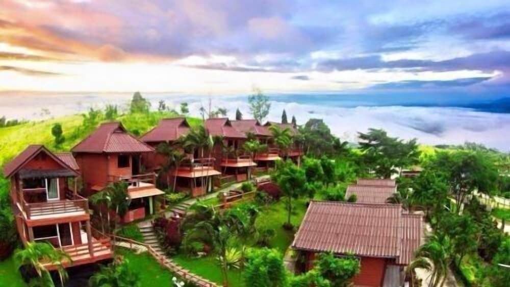 Phufasai Resort 8/59