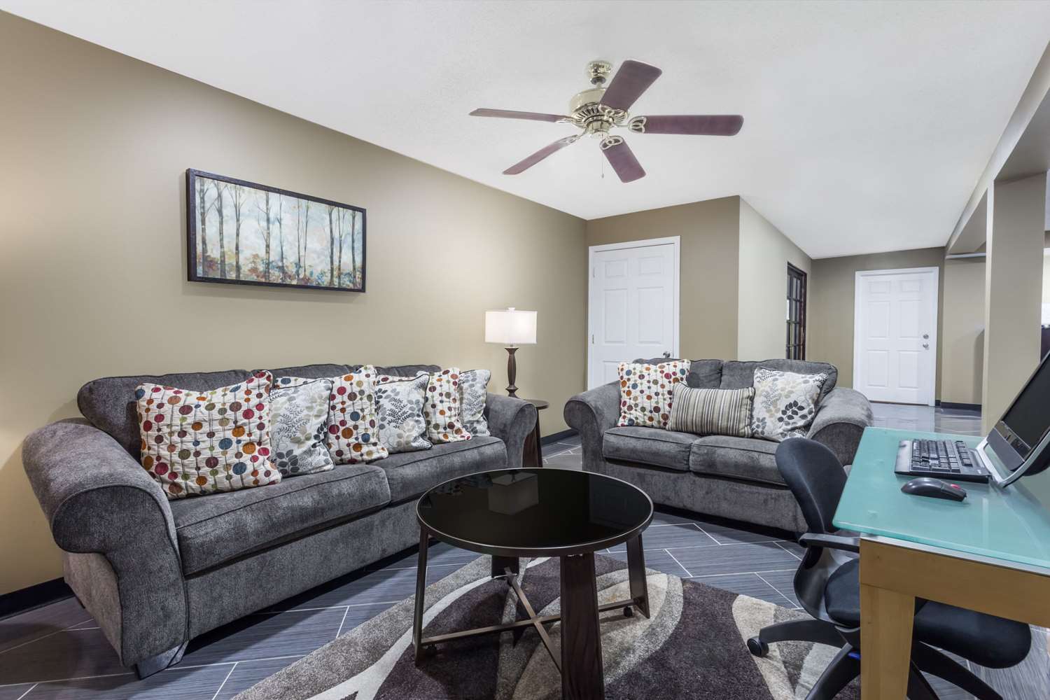 Days Inn By Wyndham Greensboro Airport 4/12