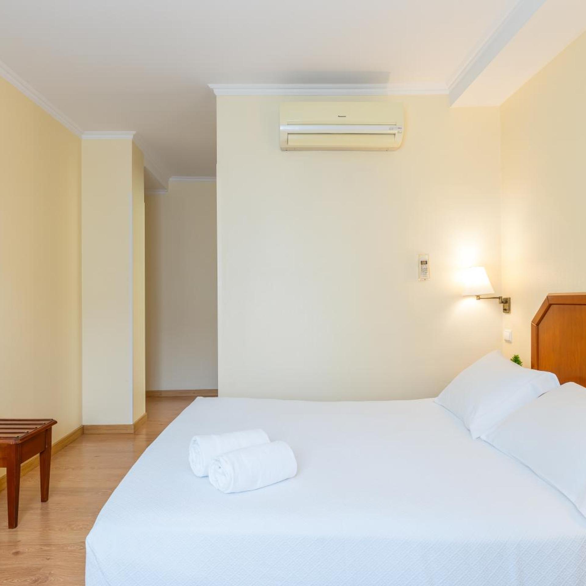 HOTEL RESIDENCIAL COLIBRI 12/50