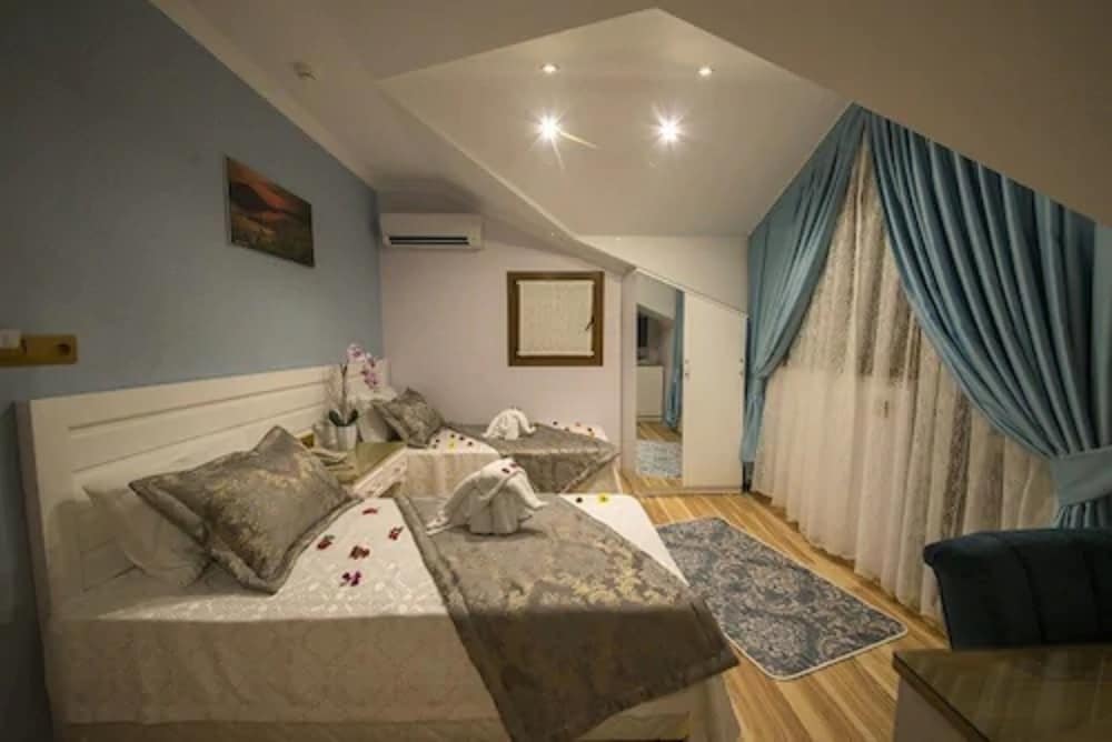 Kayi Hotel 29/44