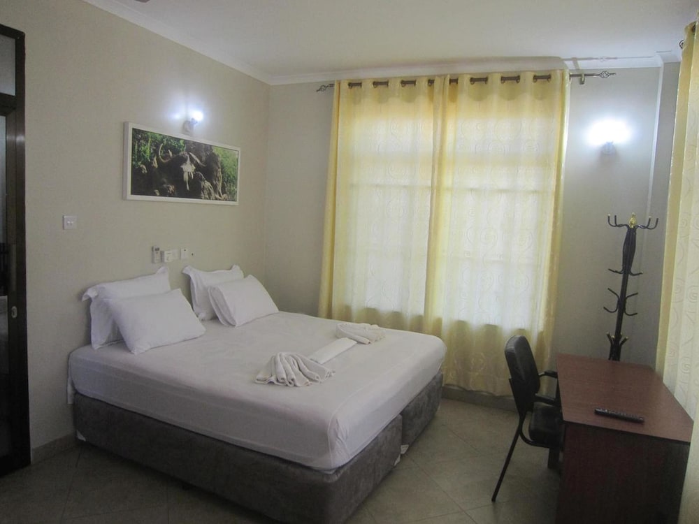 STANDARD, SINGLE, QUEEN BED