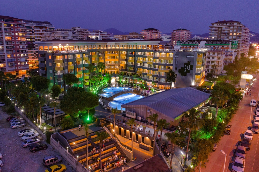 SENZA Grand Santana Hotel in ALANYA