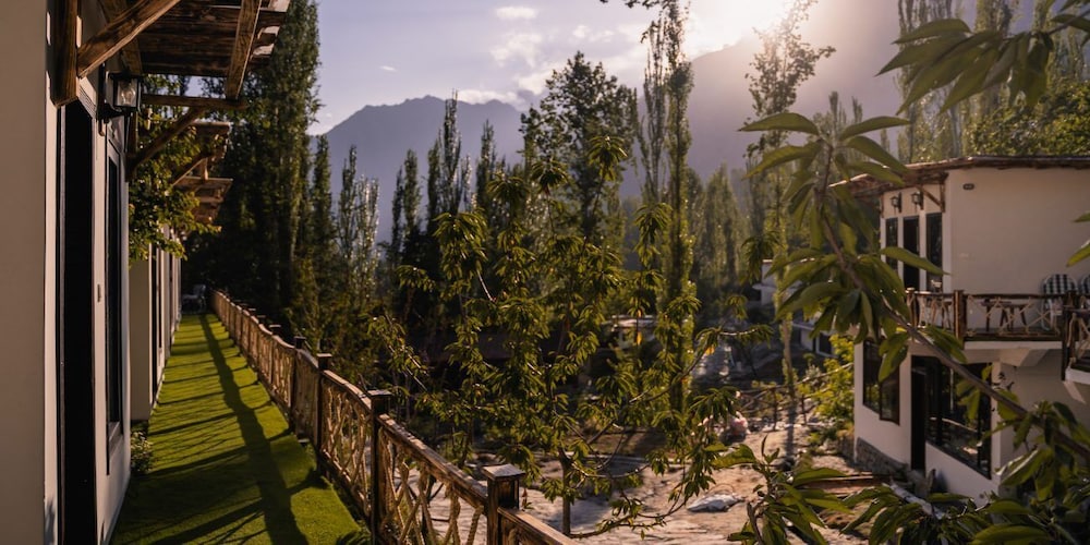 Offto Resort Hunza 28/29