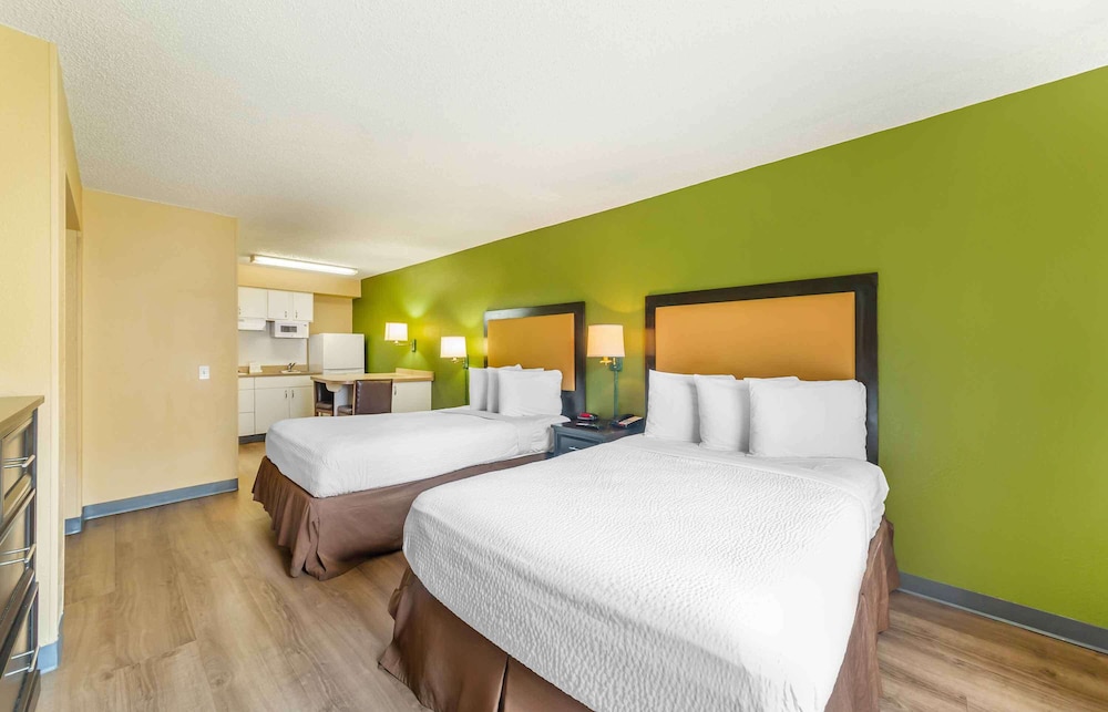 Studio, 2 Double Beds