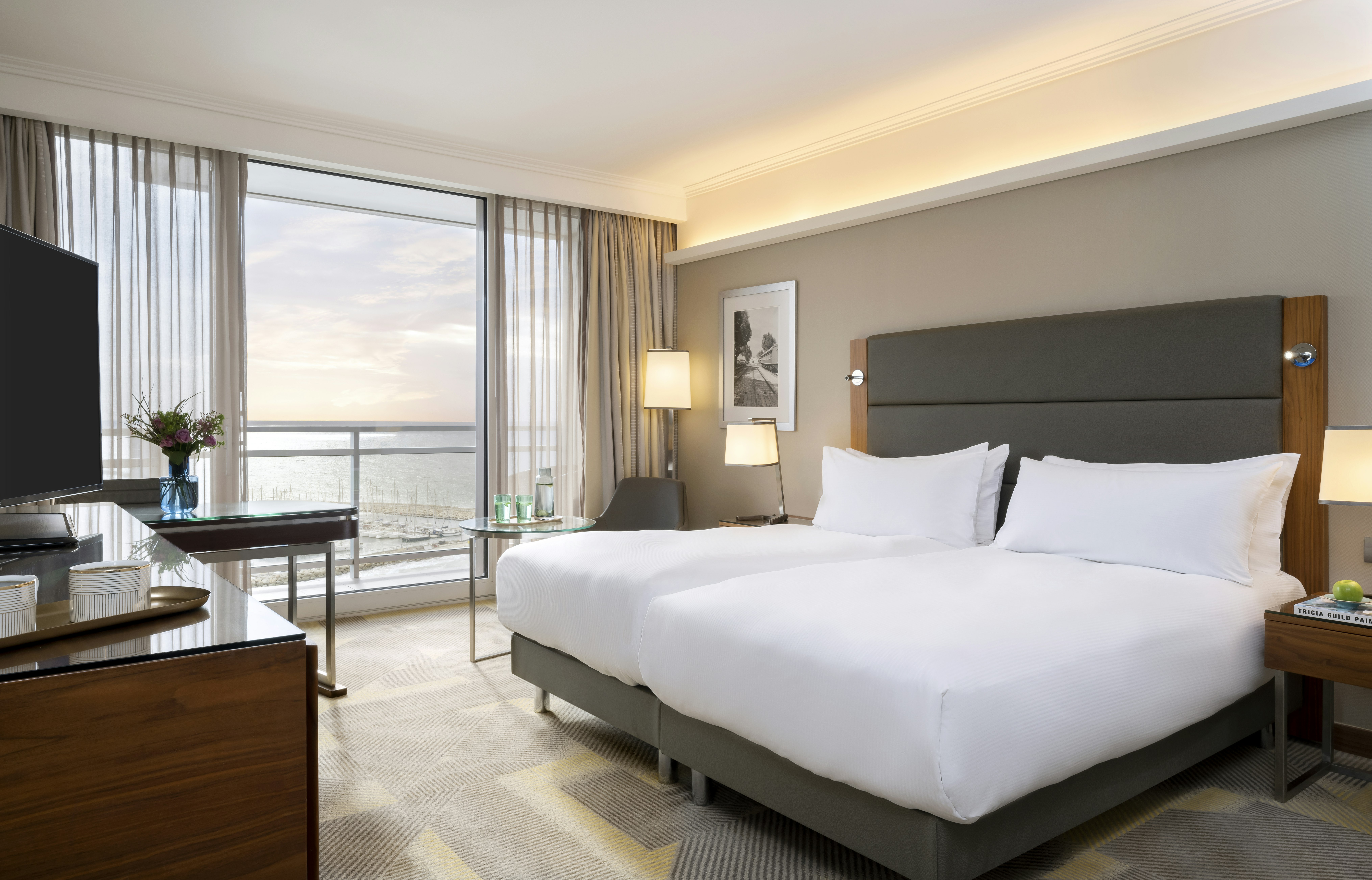 PREMIUM, DELUXE, TWIN BEDS, SEA VIEW