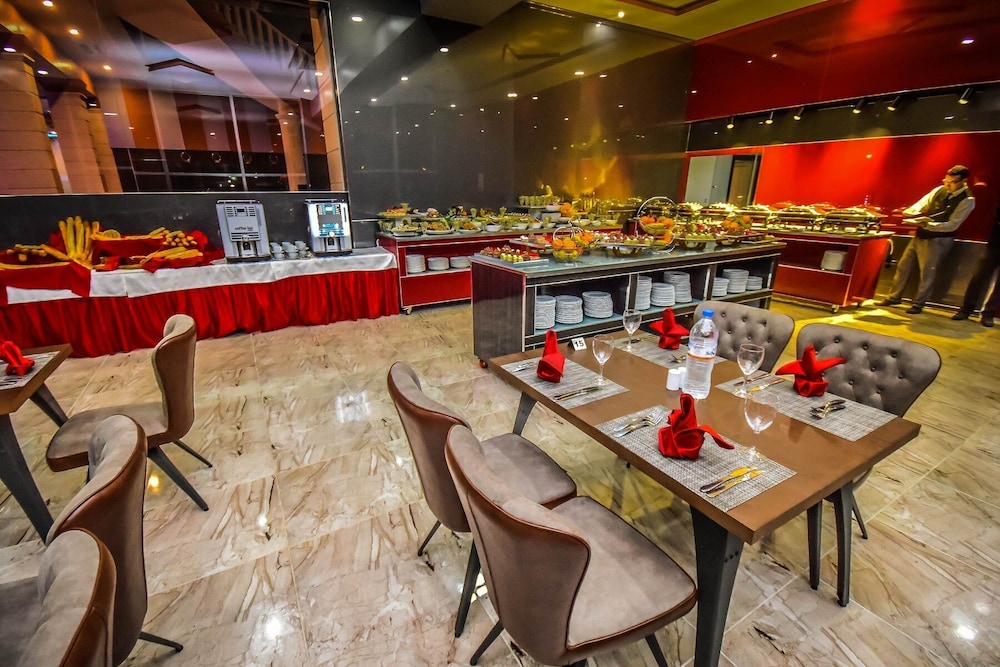Hotel Plaza Oran 17/20