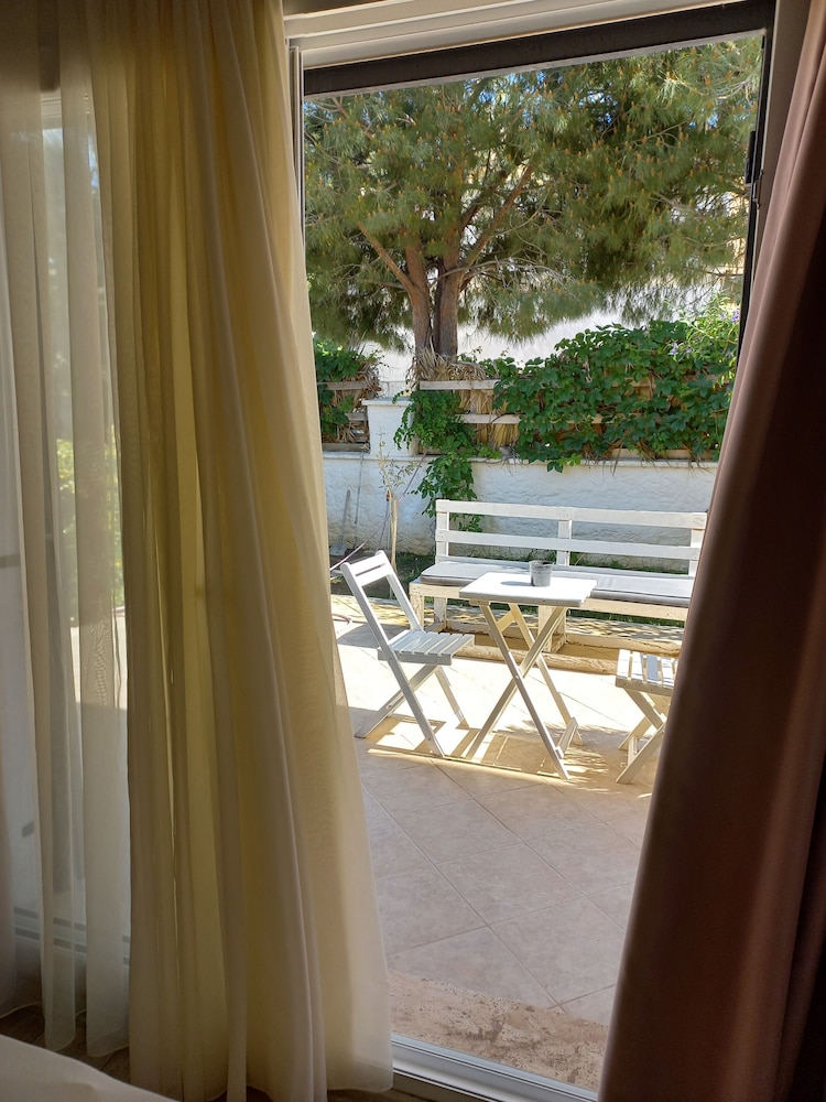 Alacati La Vista 25/50