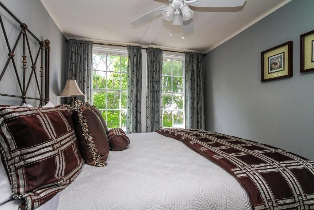 GRAND, SUITE, BAY VIEW