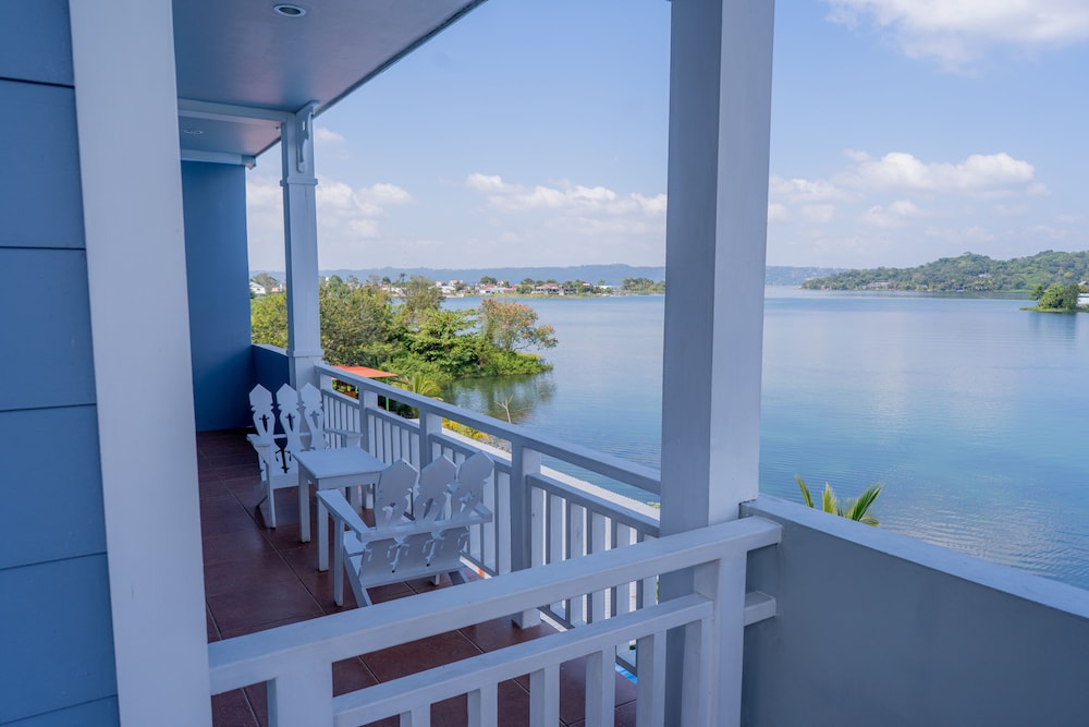 Hotel Casona Del Lago 40/69