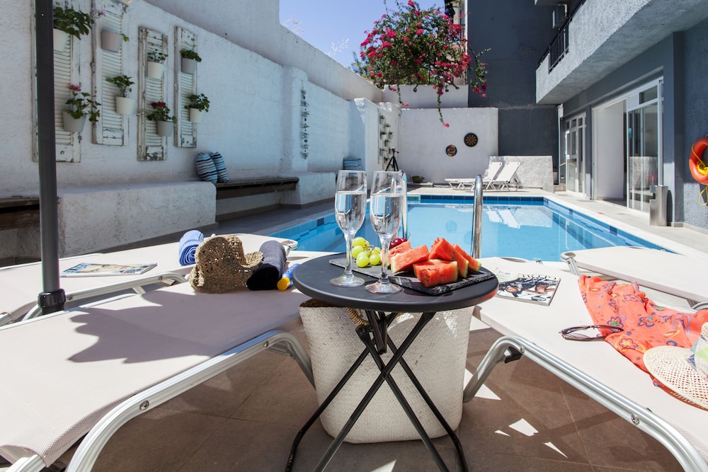 Elychryson Abience Apartments 22/32