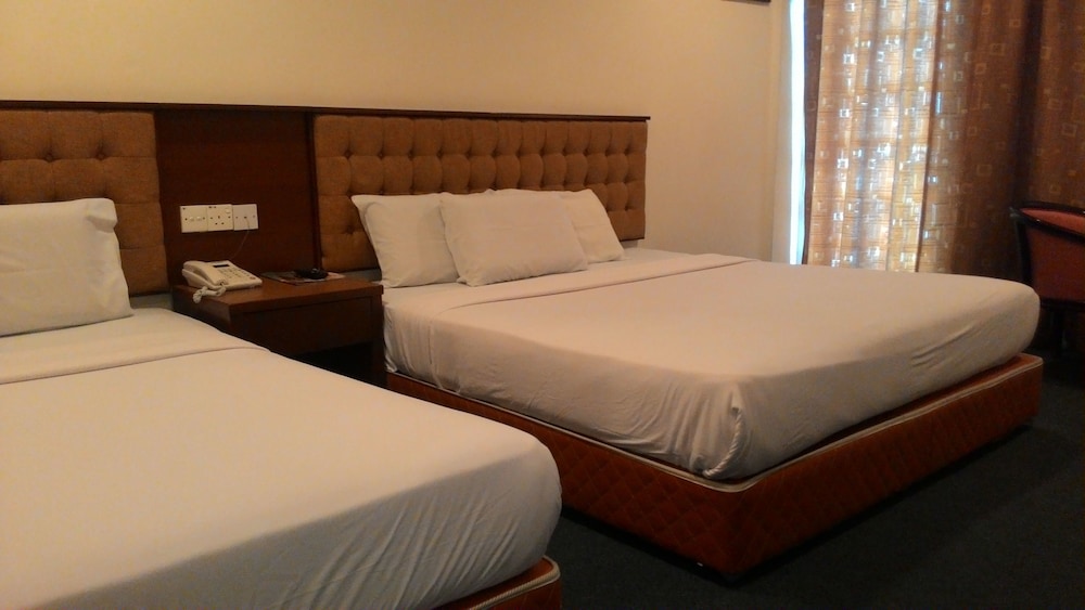 Iris House Hotel 32/65