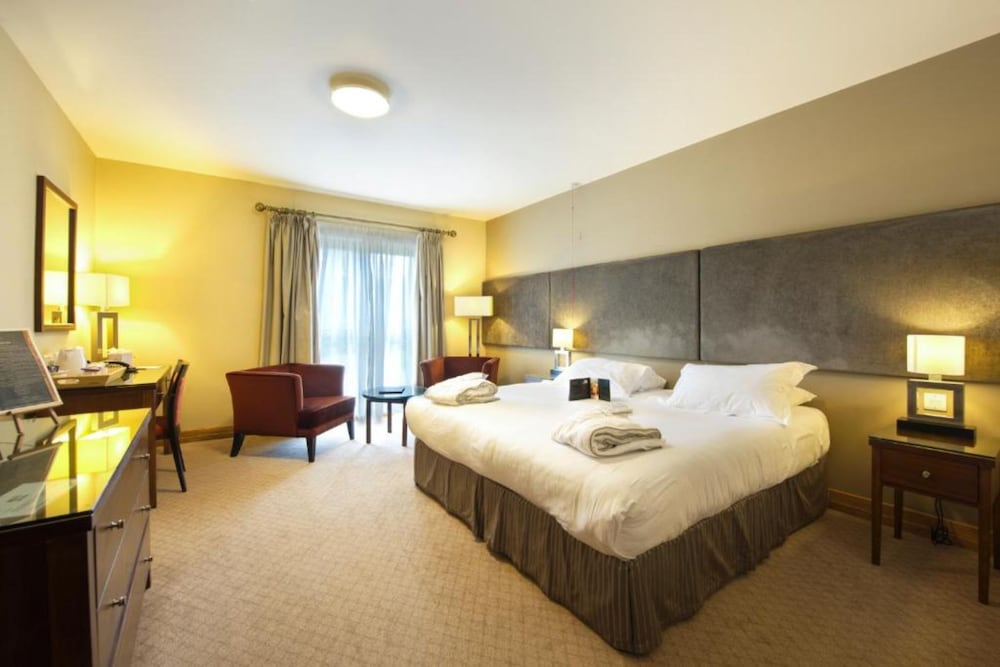 غرفة كلاسيكية بسرير مزدوج لذوي الإعاقة، Bicester Country Club 2/4