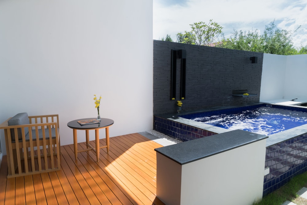 Mida De Sea Hua Hin 40/50