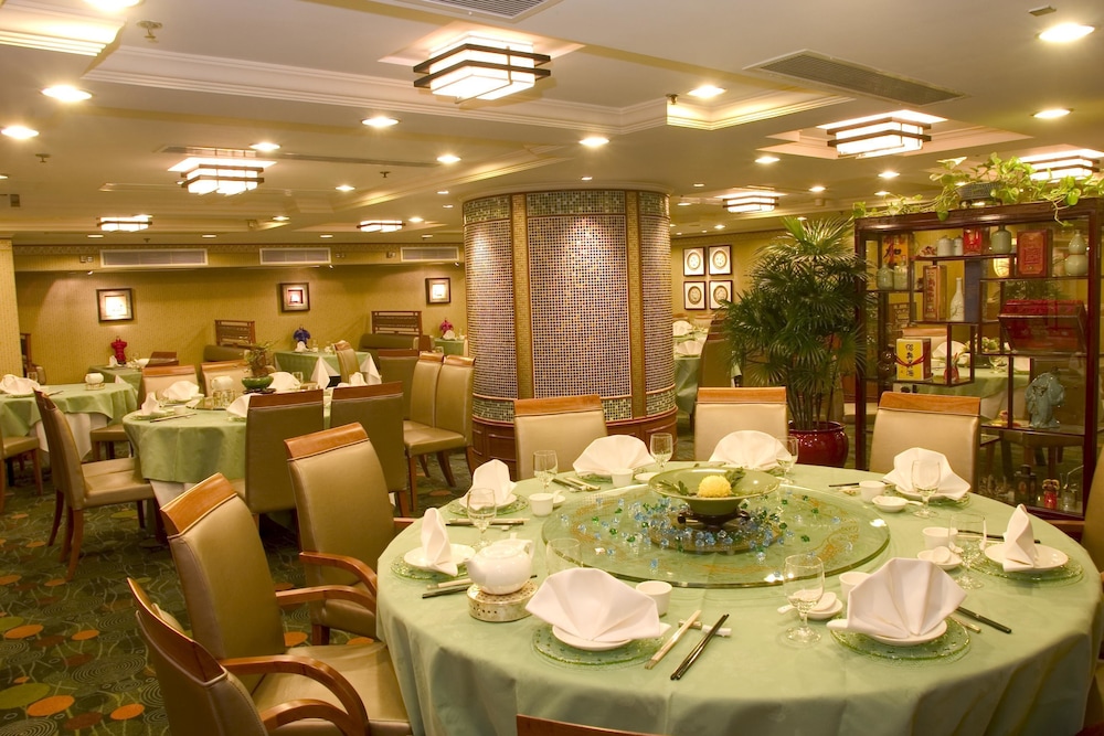 The Kimberley Hotel Hong Kong 54/66
