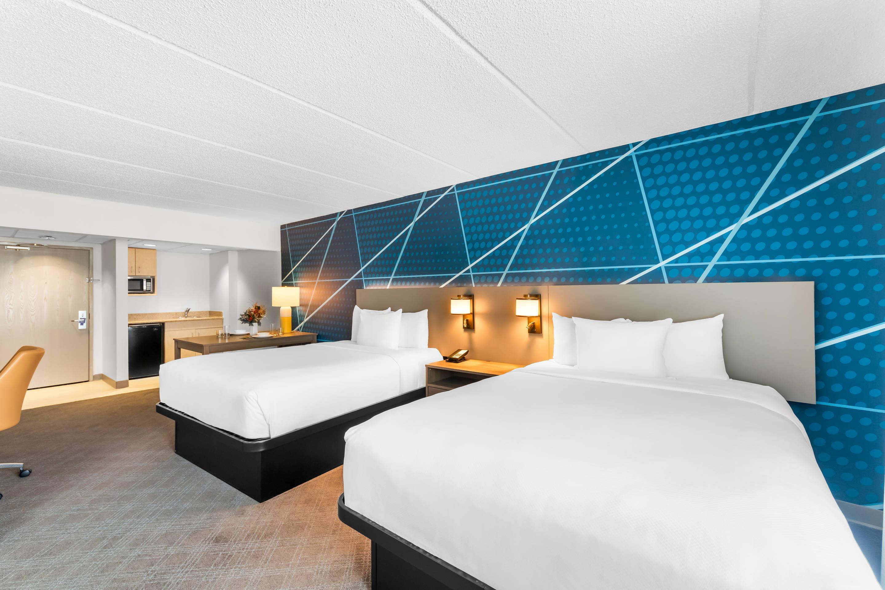 SUITE, 2 QUEEN BEDS, ACCESSIBLE
