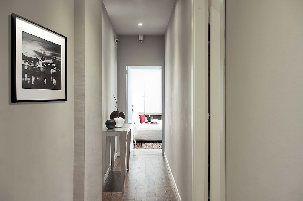 Terrace Pantheon Relais 33/71