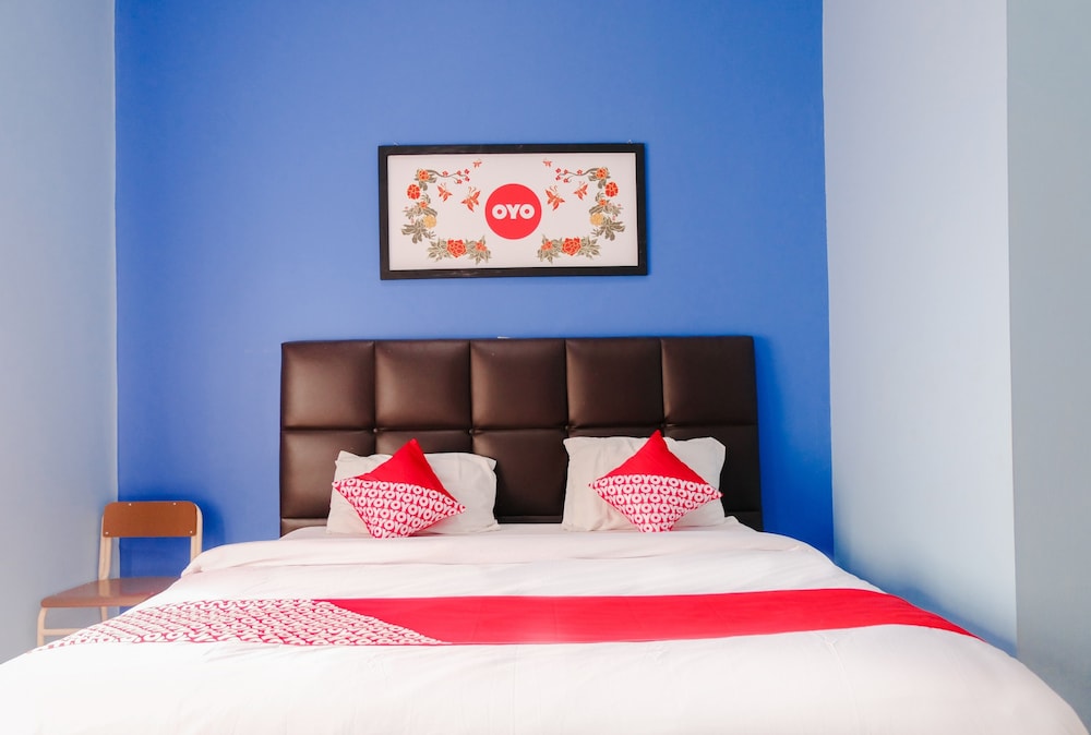 Hotel O Guest House Amalia Malang 26/52