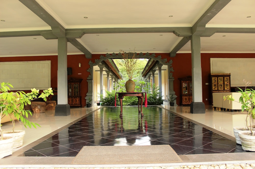 Ring Sameton Resort Hotel 16/45