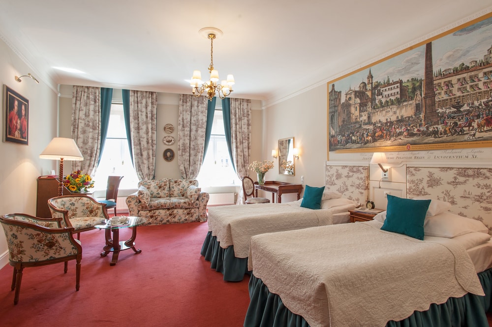 SUPERIOR, DOUBLE BED