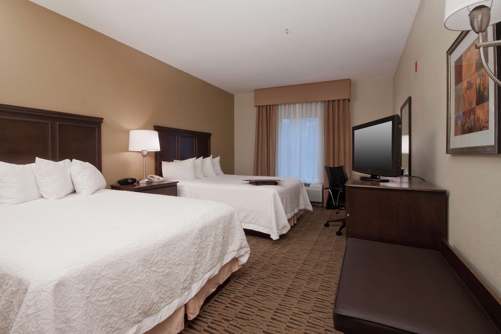 Countryside Inn and Suites 7/28