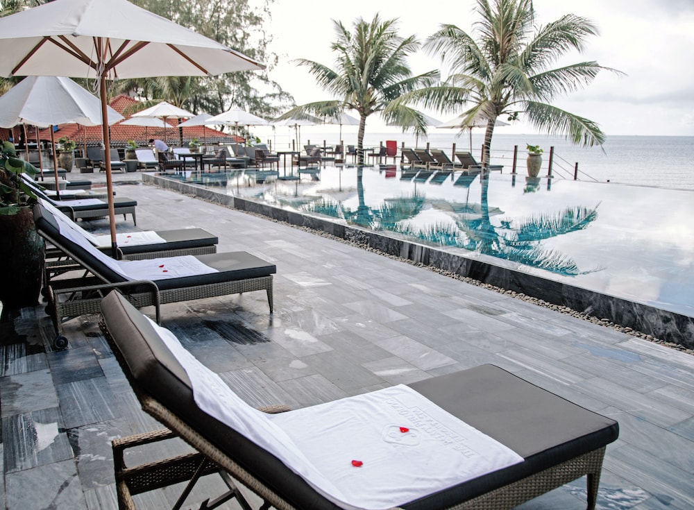 The Palmy Resort Phu Quoc & Spa 35/50