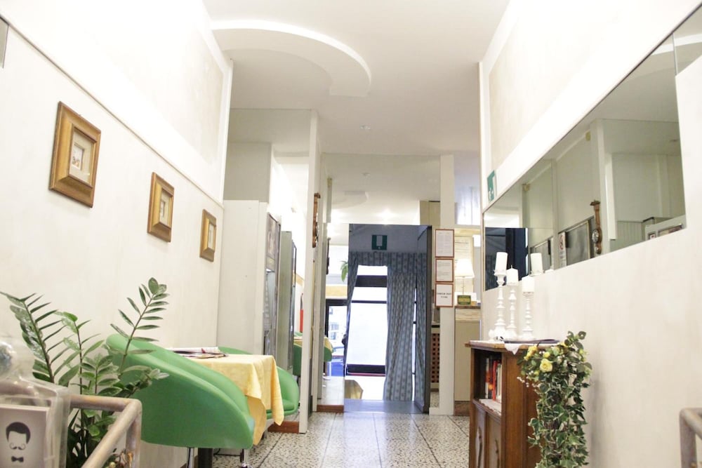 Hotel Del Sud 27/35