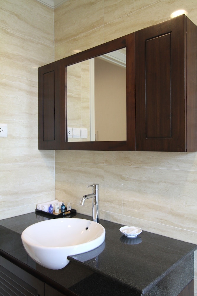 Mayfair Suites - Wmc Tower 69/70
