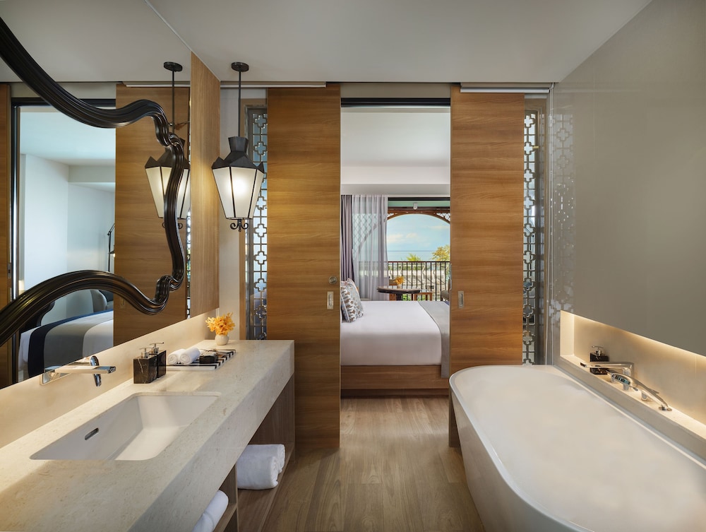 Avista Grande Phuket Karon MGallery 48/49