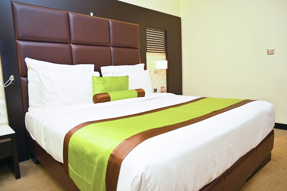 CLASSIC, DOUBLE BED