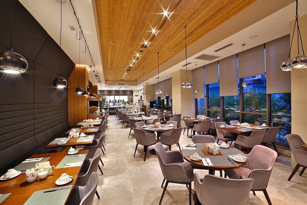 Dosso Dossi Hotels and SPA Downtown 38/50