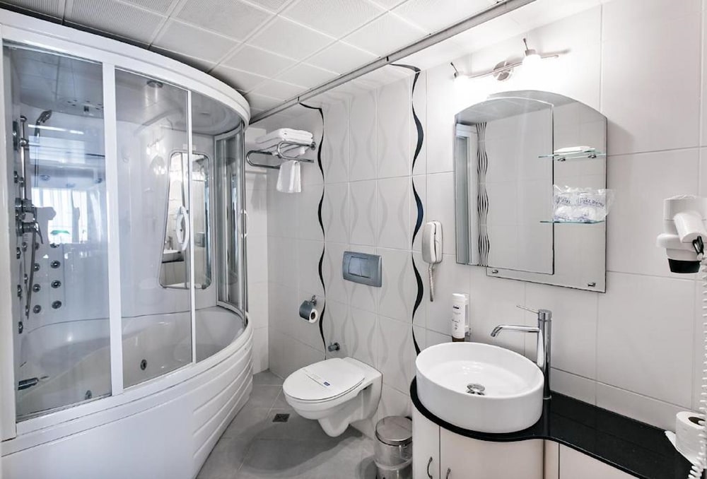 SUITE, SINGLE, SEA VIEW, BALCONY