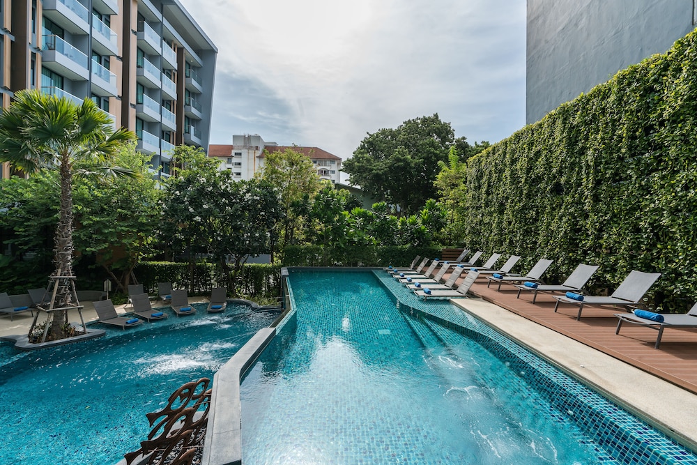 Hotel Amber Pattaya 45/50