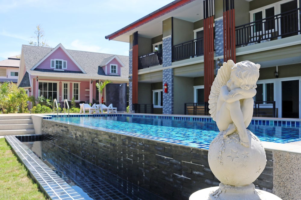 My Home Lantawadee Resort 65/73