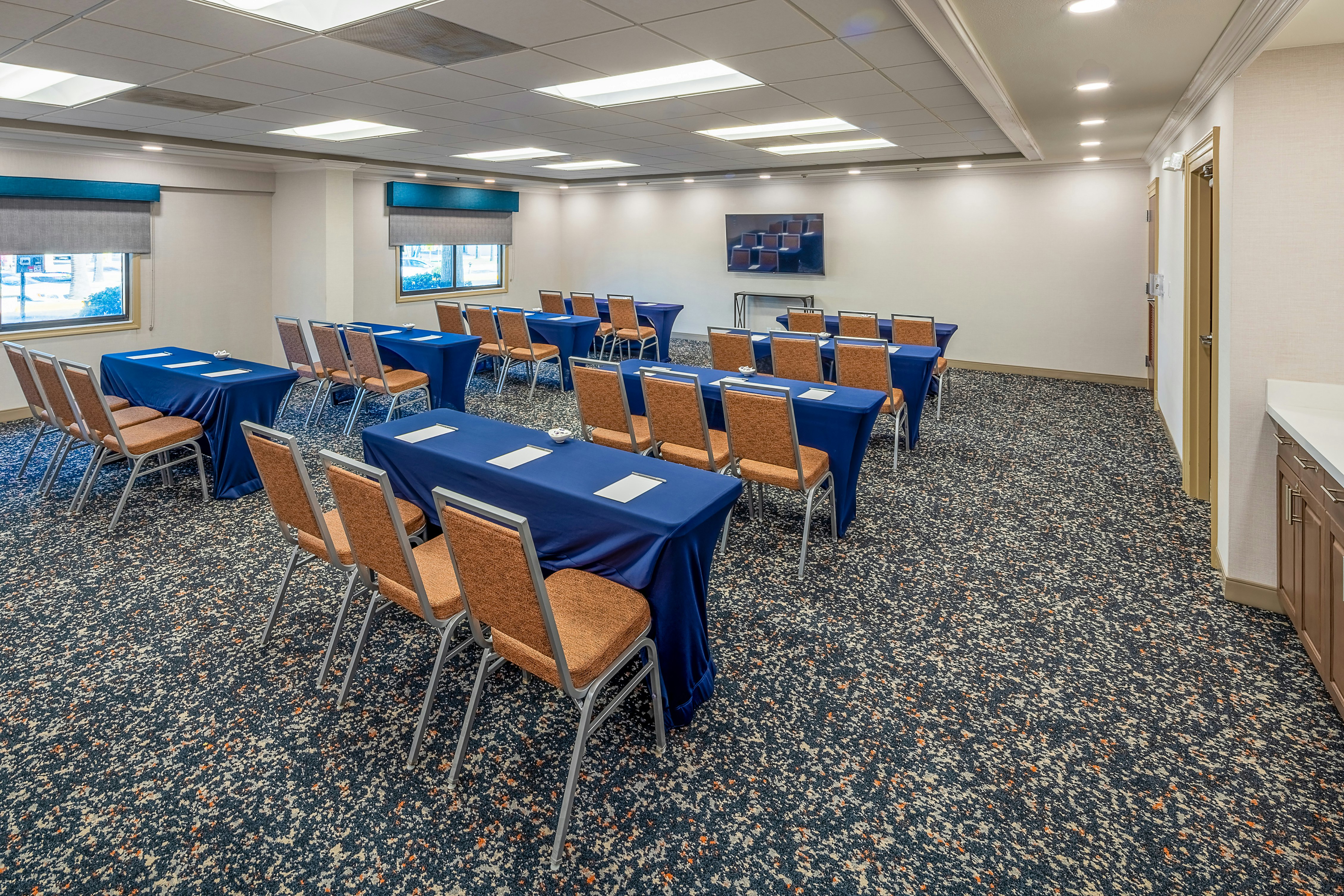 Hampton Inn and Suites St. Augustine-Vilano Beach 33/42