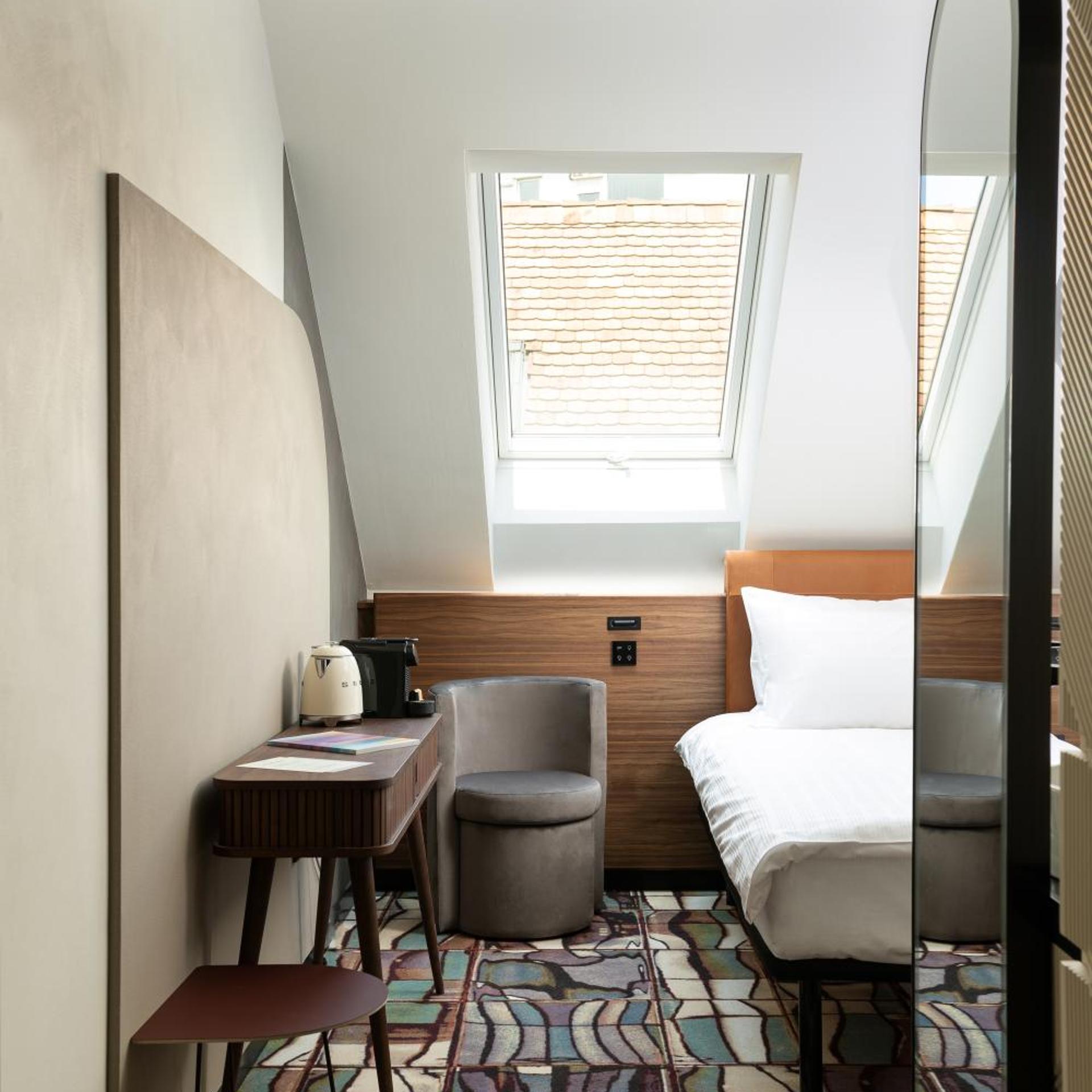 Hotel GIN 35/50