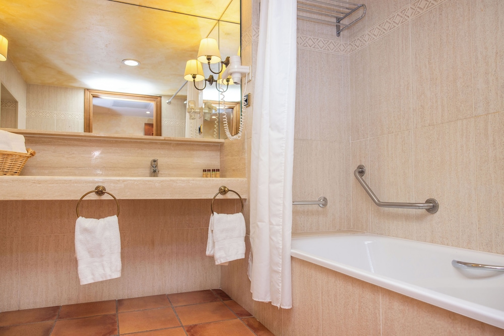 Vila de Tossa - Adults Only 64/65