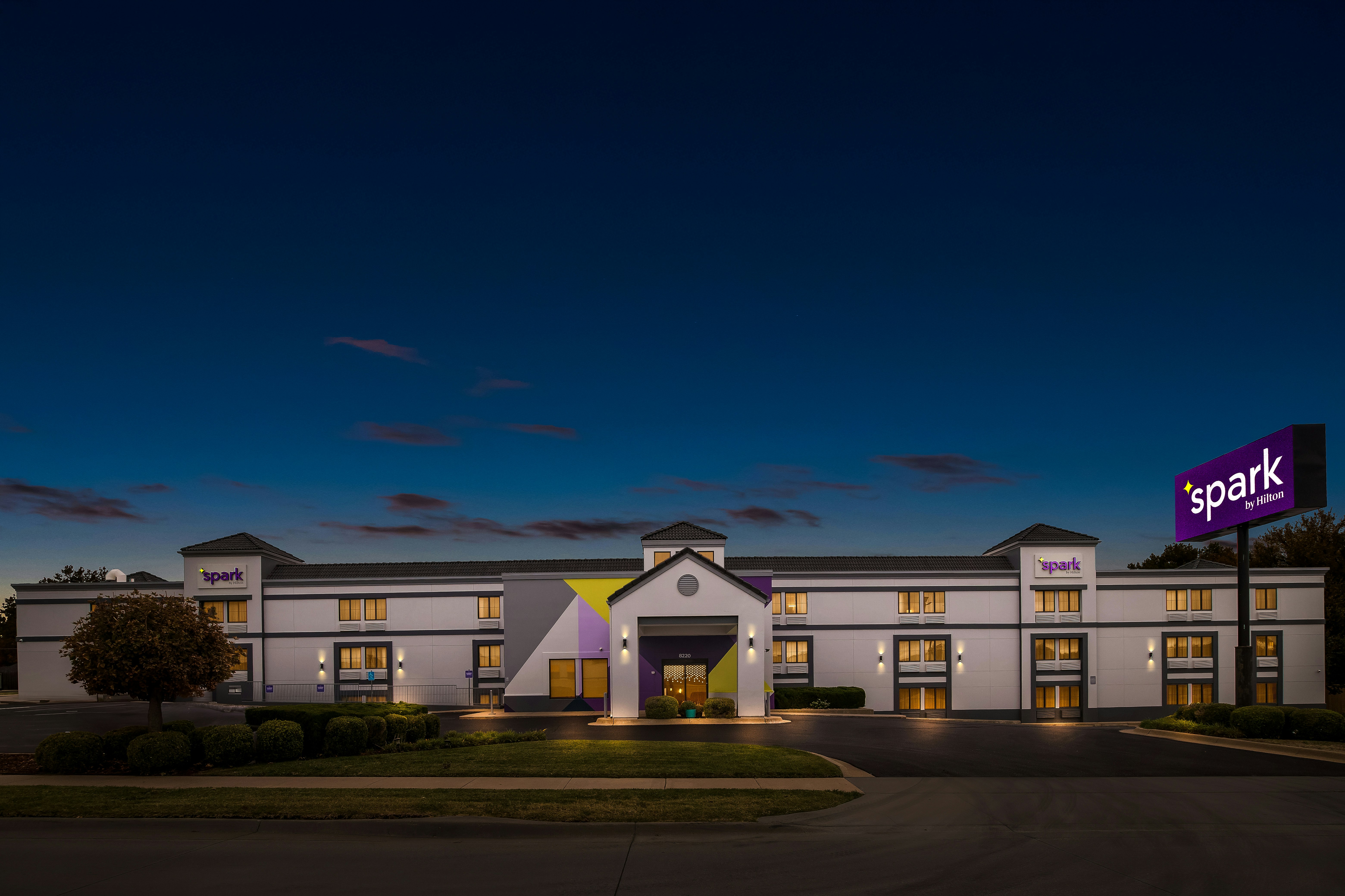 Spark by Hilton Wichita East photo3
