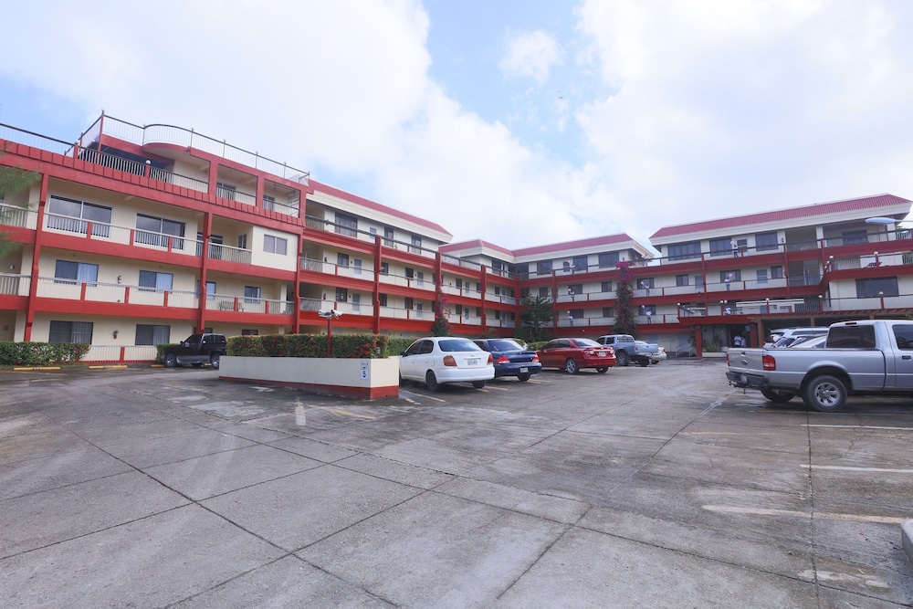 Beach Garden Hotel And Apartment 35/50