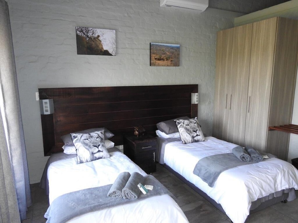 Balule Bushveld Safari Lodge 6/38