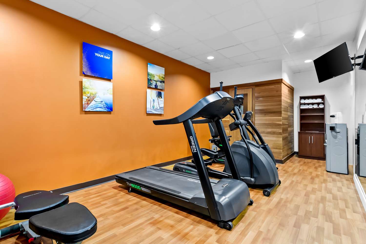 Comfort Suites Lumberton North 26/53