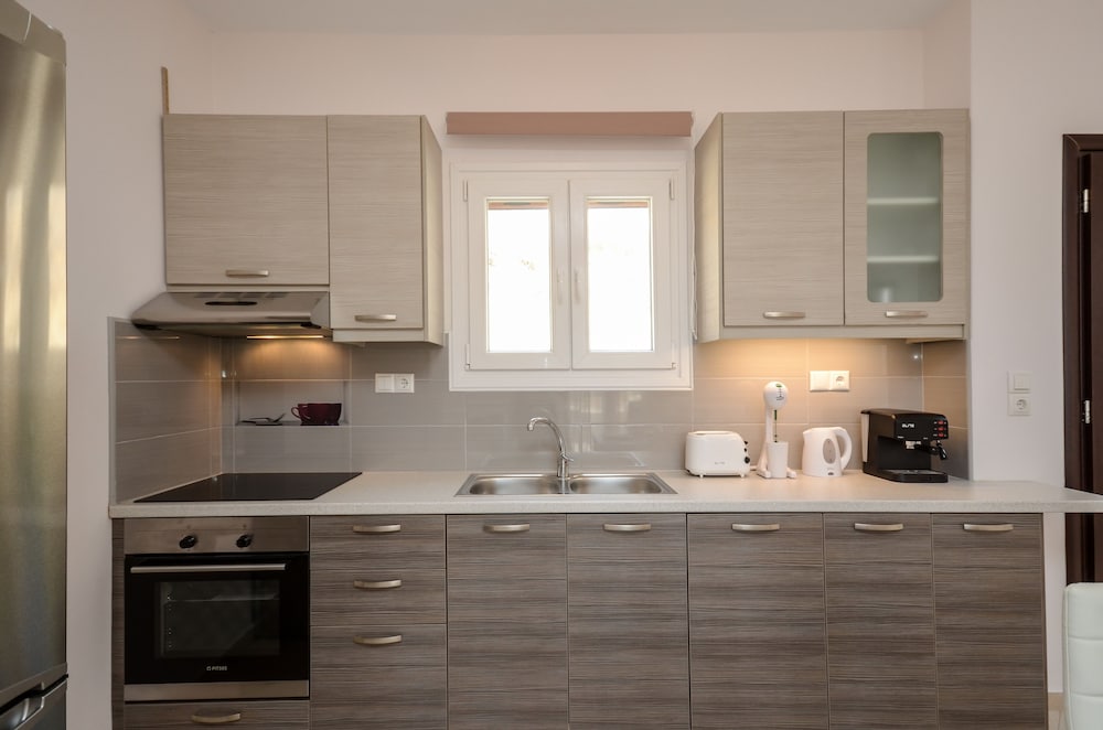 Naxos Luxury Villas 3/36